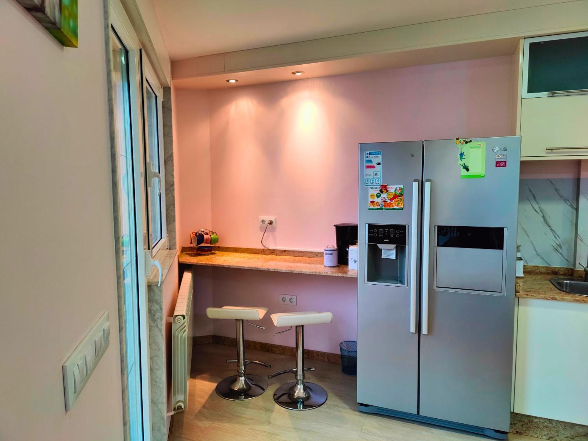Casa-Nova 2 Pensionat Sarria Exteriör bild