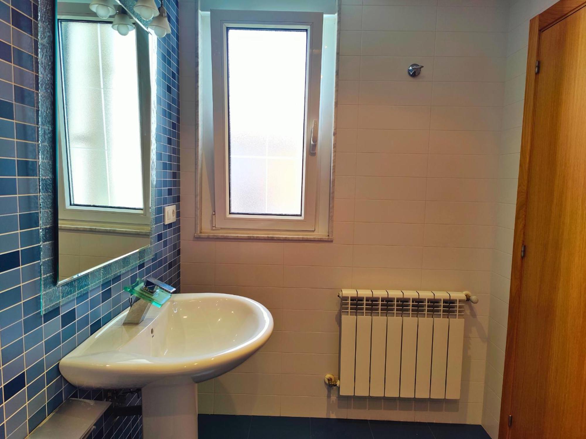 Casa-Nova 2 Pensionat Sarria Exteriör bild