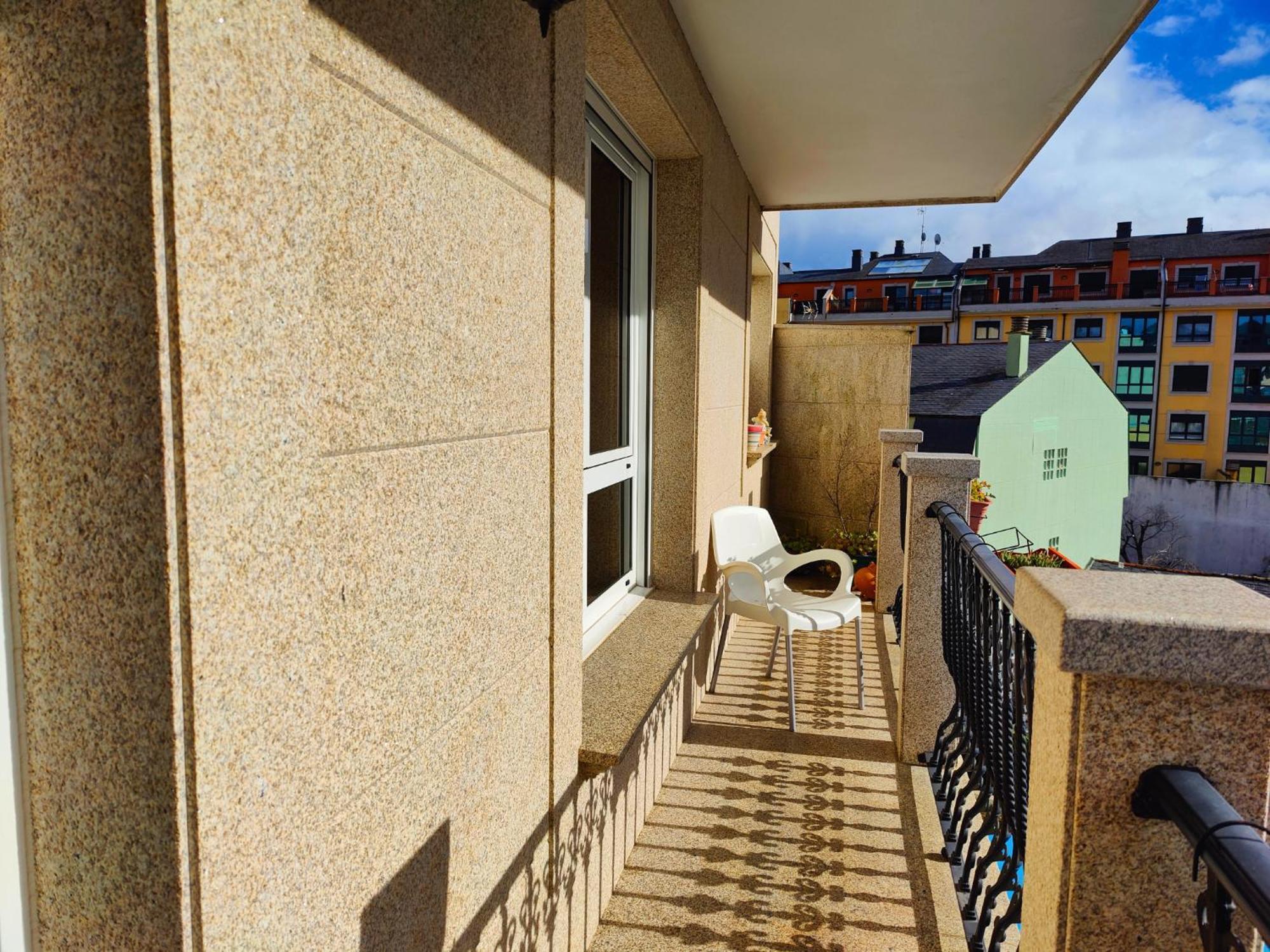 Casa-Nova 2 Pensionat Sarria Exteriör bild