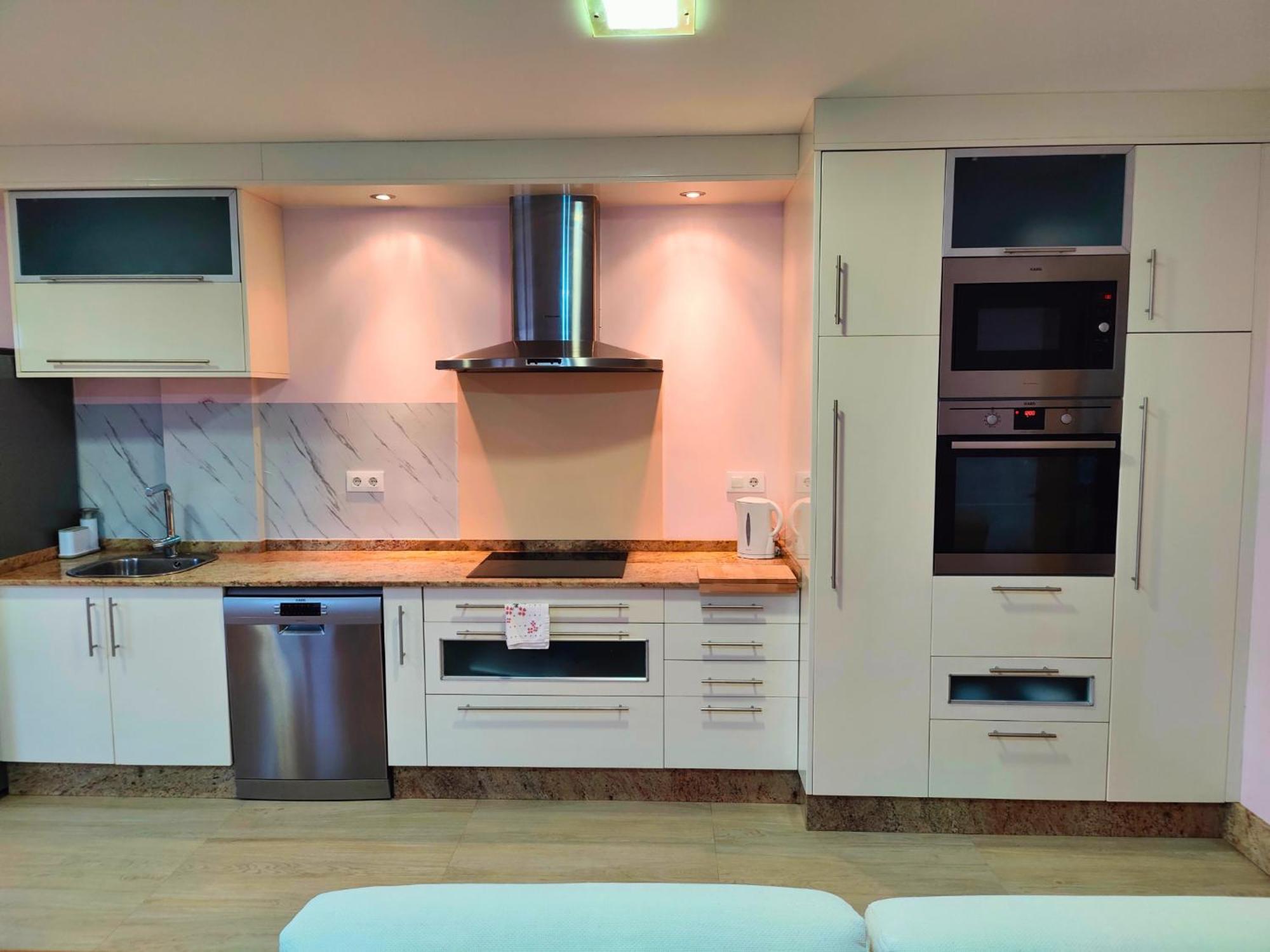 Casa-Nova 2 Pensionat Sarria Exteriör bild